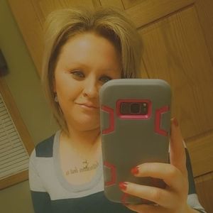 Meet your Posher, Deana